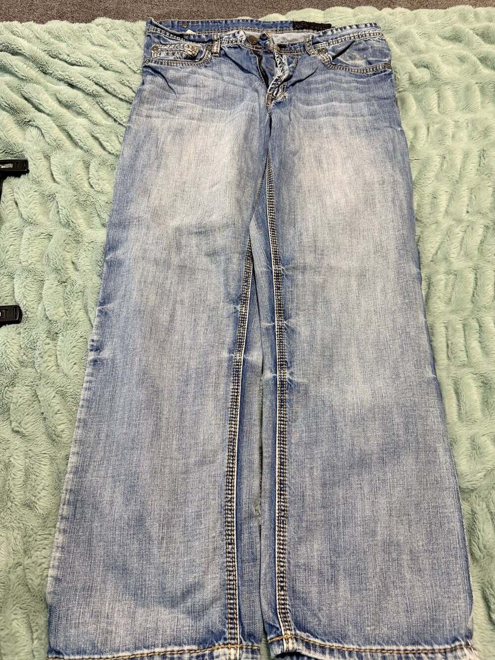Axel Treadwell Relaxed Straight Distressed Blue Jeans W34 L32
